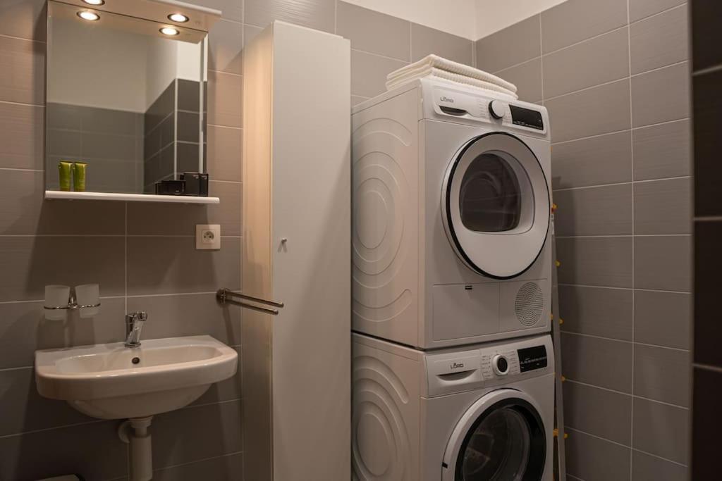 Comfort 15H Dunajská Streda المظهر الخارجي الصورة